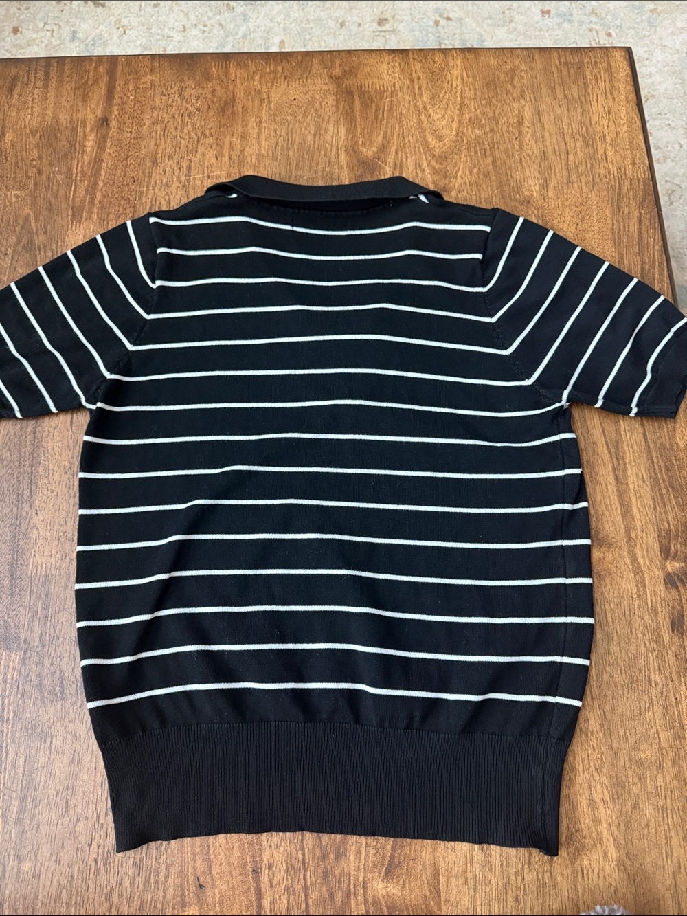 Kate Kasin Black and White Striped V-Neck Polo - Picture 4 of 4